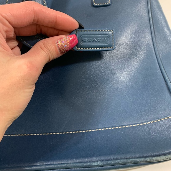 Coach L2S-7776 Hampton Tote Handbag. Navy Leather - Picture 2 of 7